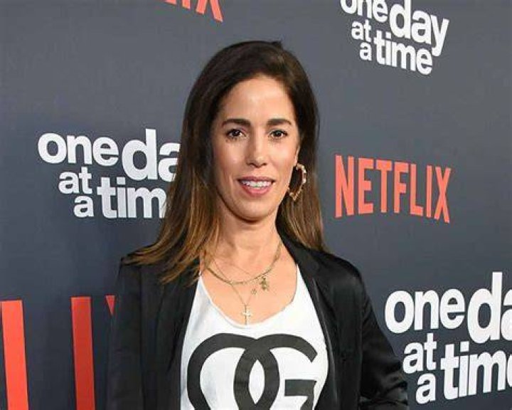 Ana Ortiz Net Worth, Bio, Height, Family, Age, Weight, Wiki 2023