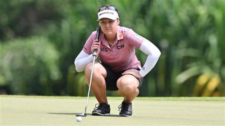 Brooke Henderson three shots off the lead heading into final round at
