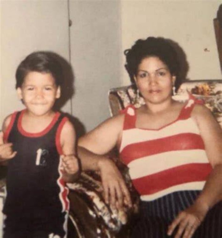 Chad Harrington Kabar Santos Mother