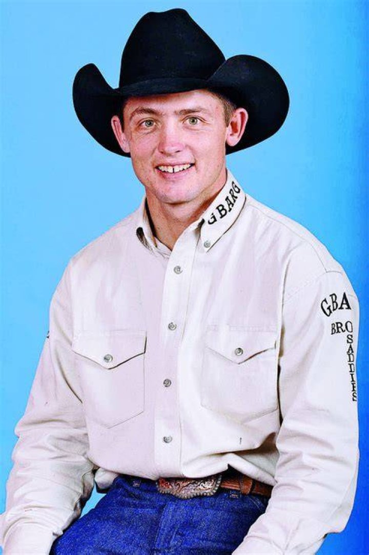 Cody Wright Net Worth, Age, Height, Weight, Early Life, Career, Dating