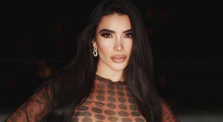 Dania Mendez j&aacute; recorreu a v&aacute;rias cirurgias! Fotos de antes e depois