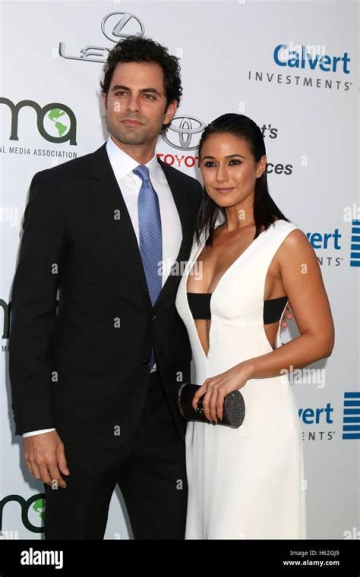 Emmanuelle Chriqui and boyfriend Adrian Bellani step out at Hollywood