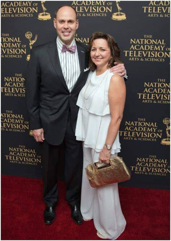 Ernie Johnson net worth & salary in 2017! Also, know his married life