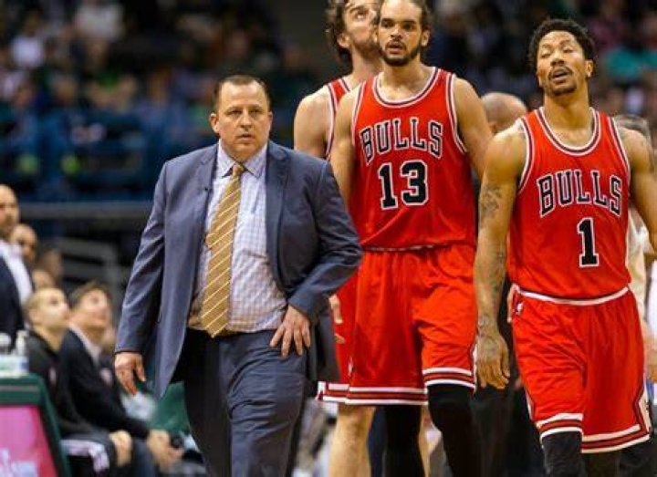 Former Chicago Bulls Tom Thibodeau leader to be next Knicks coach