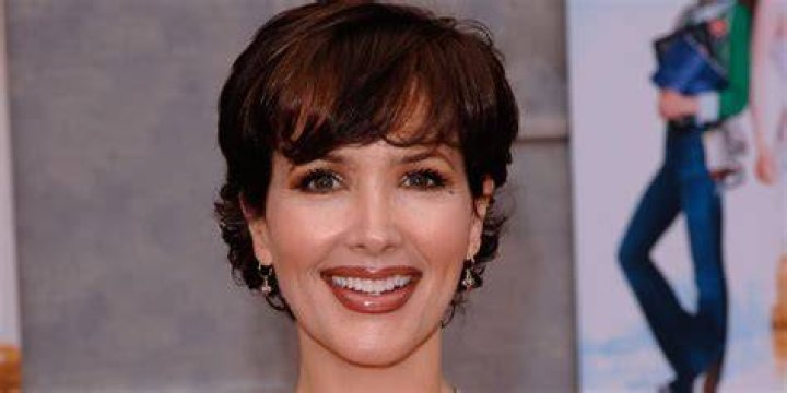 Janine Turner Net Worth (2017)