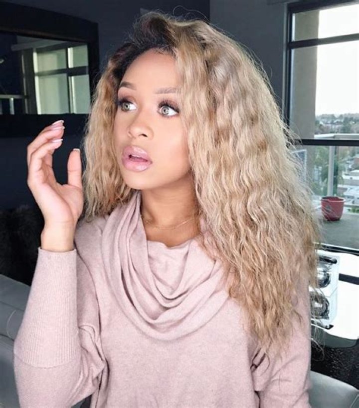 jilly anais real hair Google Search Long hair styles, Hair styles