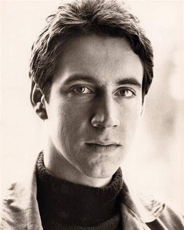 Jonathan Hyde &mdash; RADA