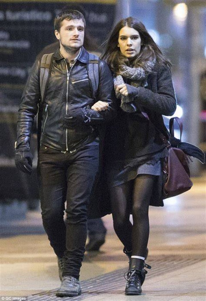 Josh Hutcherson finally confirms he is dating movie costar Claudia