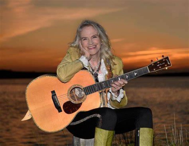 Kate Taylor to perform at Record Collector