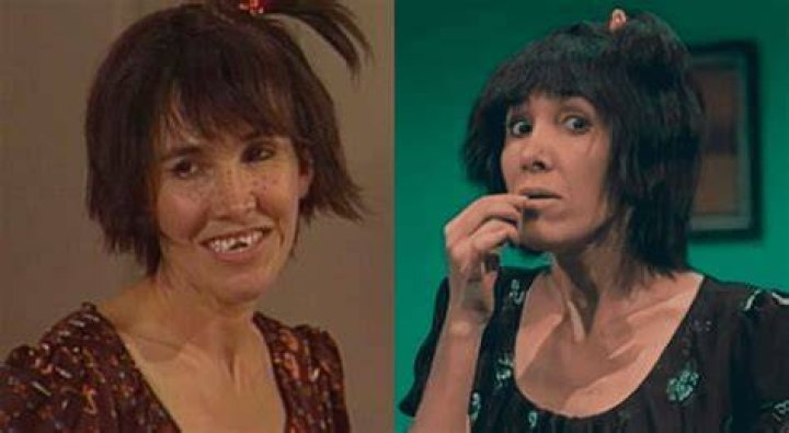 La Chimoltrufia regresa con emotivo poema de Chespirito Univision