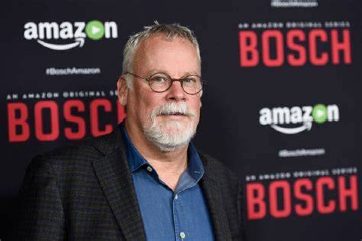 Michael Connelly Net Worth 2023 Update Short bio, age, height, weight