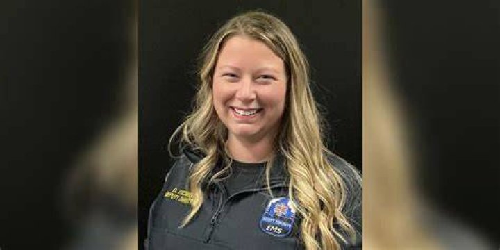 Paramedic dies of childbirth complications after giving birth to