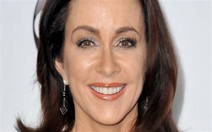 Patricia Heaton Age, Height, Net Worth, Husband, Kids, Family