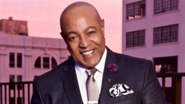 Peabo Bryson and Wife&rsquo;s Age Gap Doesn&rsquo;t Bother Their Romance