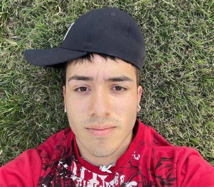 Pedro Tovar, "Desvelado" a bordo del carro m&aacute;s chido de Eslab&oacute;n Armado