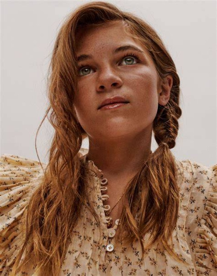 Raegan Revord sbjct