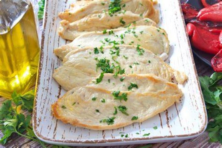 Receta de Pechugas de pollo al horno, receta saludable f&aacute;cil de preparar