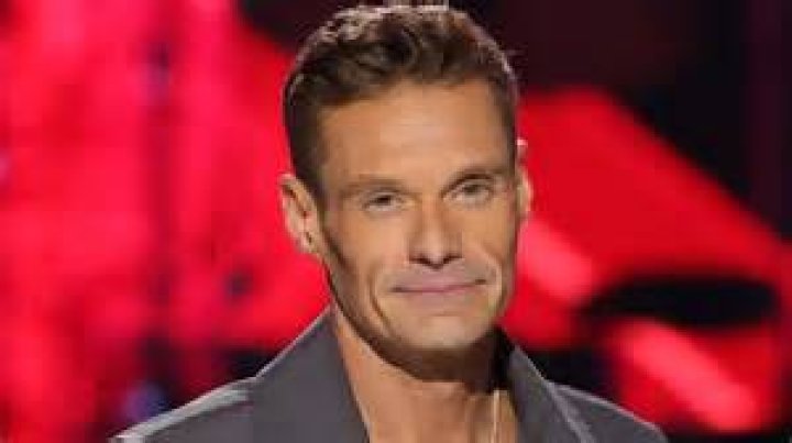 Ryan Seacrest ElynGiovanni