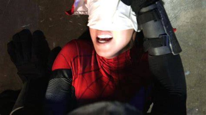 SuperheroineReloaded SpiderWoman Unmasked 10 times