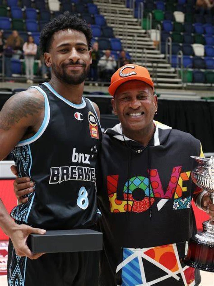 Unveiling Lance Gatcomb: The NBL's Rising Star